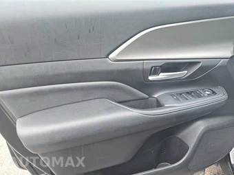 2025 Toyota Grand Highlander XLE - miniatura 9