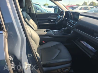 2025 Toyota Grand Highlander XLE - miniatura 8