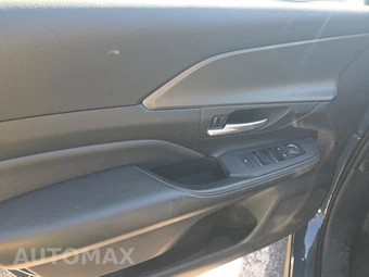 2025 Toyota Grand Highlander XLE - miniatura 9