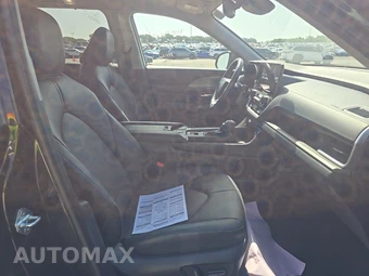 2025 Toyota Grand Highlander XLE - miniatura 8