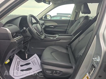 2025 Toyota Grand Highlander XLE - miniatura 7