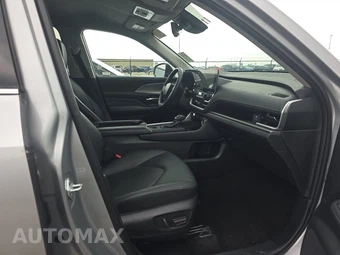 2025 Toyota Grand Highlander XLE - miniatura 8