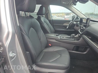 2025 Toyota Grand Highlander XLE - miniatura 8