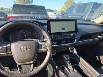 2025 Toyota Grand Highlander XLE - miniatura 11