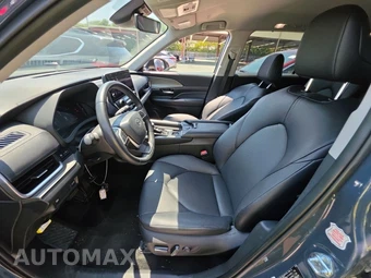 2025 Toyota Grand Highlander XLE - miniatura 7