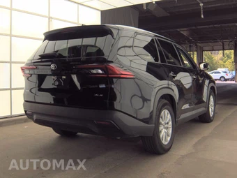 2025 Toyota Grand Highlander XLE - miniatura 4