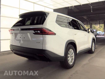 2025 Toyota Grand Highlander XLE - miniatura 4