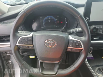 2025 Toyota Grand Highlander XLE - miniatura 10
