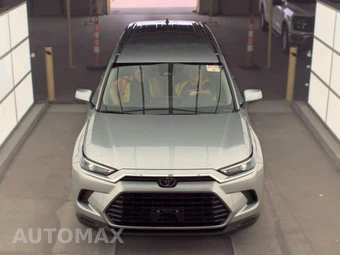 2025 Toyota Grand Highlander XLE - miniatura 2