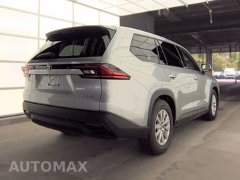 2025 Toyota Grand Highlander XLE - miniatura 4