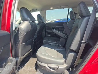 2025 Toyota Grand Highlander XLE - miniatura 13