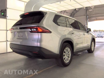2025 Toyota Grand Highlander XLE - miniatura 4