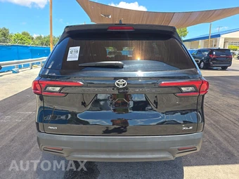 2025 Toyota Grand Highlander XLE - miniatura 5