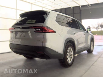 2025 Toyota Grand Highlander XLE - miniatura 4