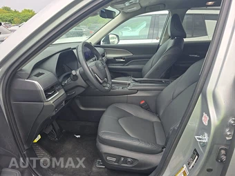 2025 Toyota Grand Highlander XLE - miniatura 7