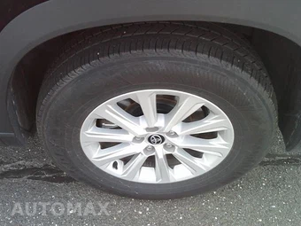 2025 Toyota Grand Highlander XLE - miniatura 25