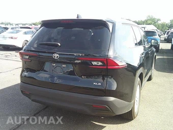 2025 Toyota Grand Highlander XLE - miniatura 8
