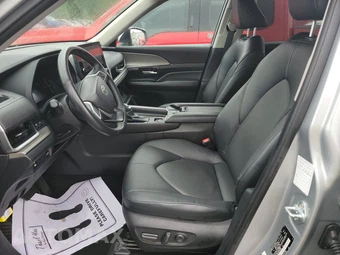 2025 Toyota Grand Highlander XLE - miniatura 7