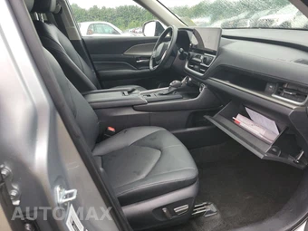 2025 Toyota Grand Highlander XLE - miniatura 8