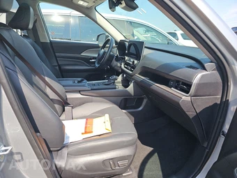 2025 Toyota Grand Highlander XLE - miniatura 8
