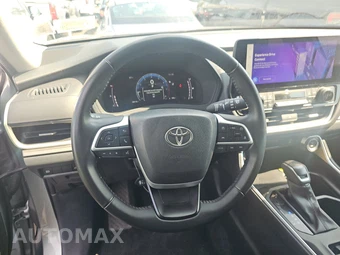 2025 Toyota Grand Highlander XLE - miniatura 10