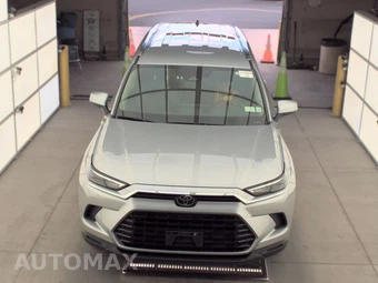 2025 Toyota Grand Highlander XLE - miniatura 2