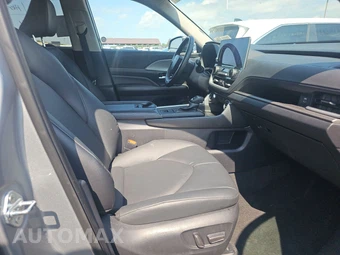 2025 Toyota Grand Highlander XLE - miniatura 8