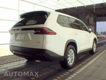 2025 Toyota Grand Highlander XLE - miniatura 4