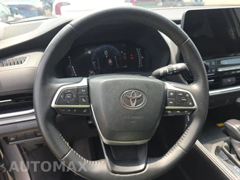 2025 Toyota Grand Highlander XLE - miniatura 10
