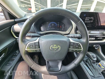 2025 Toyota Grand Highlander XLE - miniatura 10