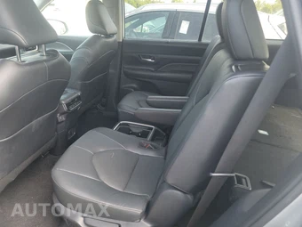 2025 Toyota Grand Highlander XLE - miniatura 13