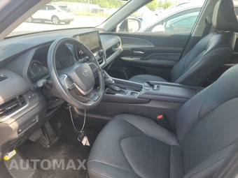 2025 Toyota Grand Highlander XLE - miniatura 7
