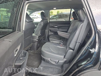 2025 Toyota Grand Highlander XLE - miniatura 13