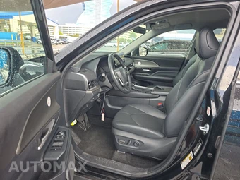 2025 Toyota Grand Highlander XLE - miniatura 7