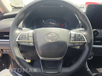 2025 Toyota Grand Highlander XLE - miniatura 10