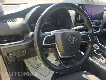 2025 Toyota Grand Highlander XLE - miniatura 10