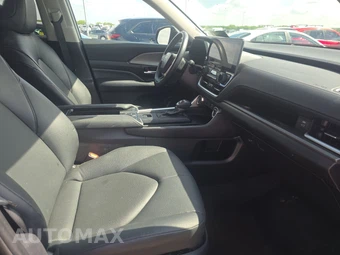 2025 Toyota Grand Highlander XLE - miniatura 8