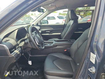 2025 Toyota Grand Highlander XLE - miniatura 7