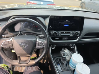 2025 Toyota Grand Highlander XLE - miniatura 11