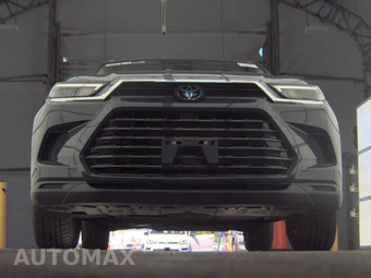 2025 Toyota Grand Highlander XLE - miniatura 3