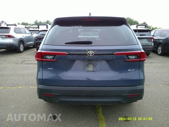 2025 Toyota Grand Highlander XLE - miniatura 17