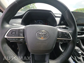 2025 Toyota Grand Highlander XLE - miniatura 10