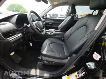 2025 Toyota Grand Highlander XLE - miniatura 7