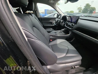 2025 Toyota Grand Highlander XLE - miniatura 8