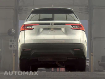 2025 Toyota Grand Highlander XLE - miniatura 7