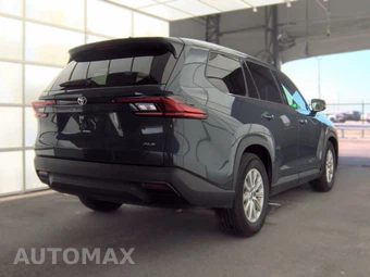 2025 Toyota Grand Highlander XLE - miniatura 4
