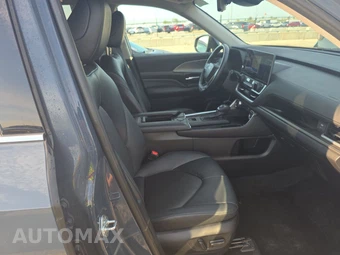 2025 Toyota Grand Highlander XLE - miniatura 8