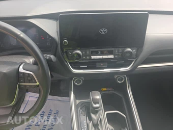 2025 Toyota Grand Highlander XLE - miniatura 11
