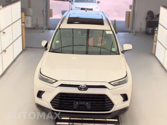 2025 Toyota Grand Highlander XLE - miniatura 2