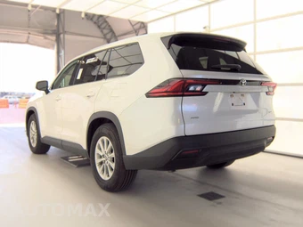 2025 Toyota Grand Highlander XLE - miniatura 8